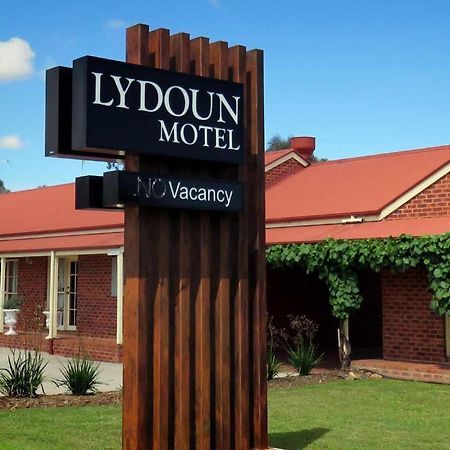 The Lydoun Motel Chiltern Extérieur photo