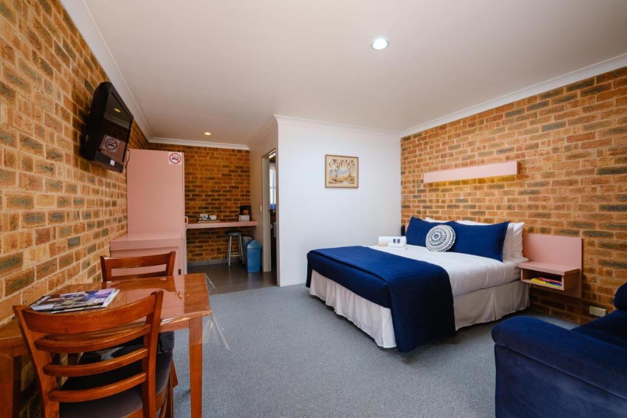 The Lydoun Motel Chiltern Extérieur photo