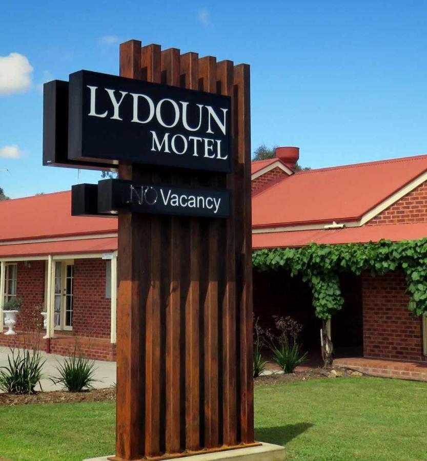 The Lydoun Motel Chiltern Extérieur photo
