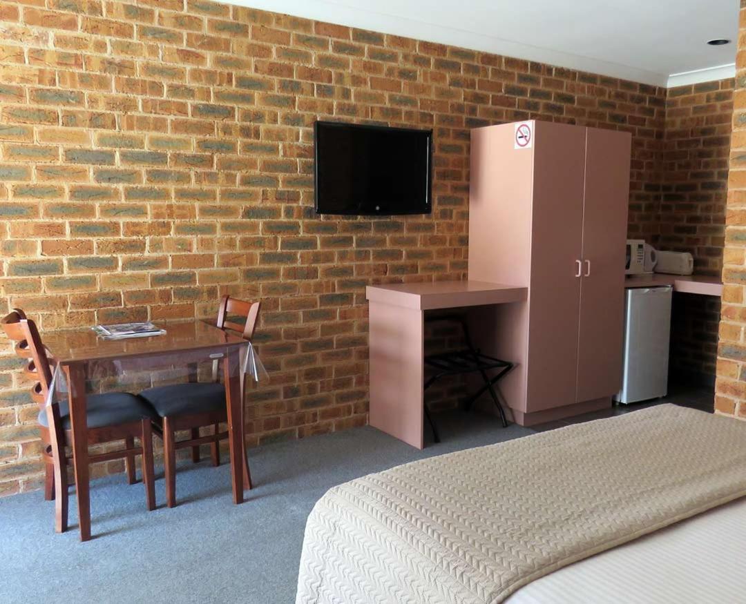 The Lydoun Motel Chiltern Extérieur photo